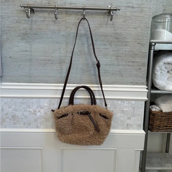 New Anthropologie Sherpa belted tote bag crossbody purse tan brown satchel - Picture 4 of 15